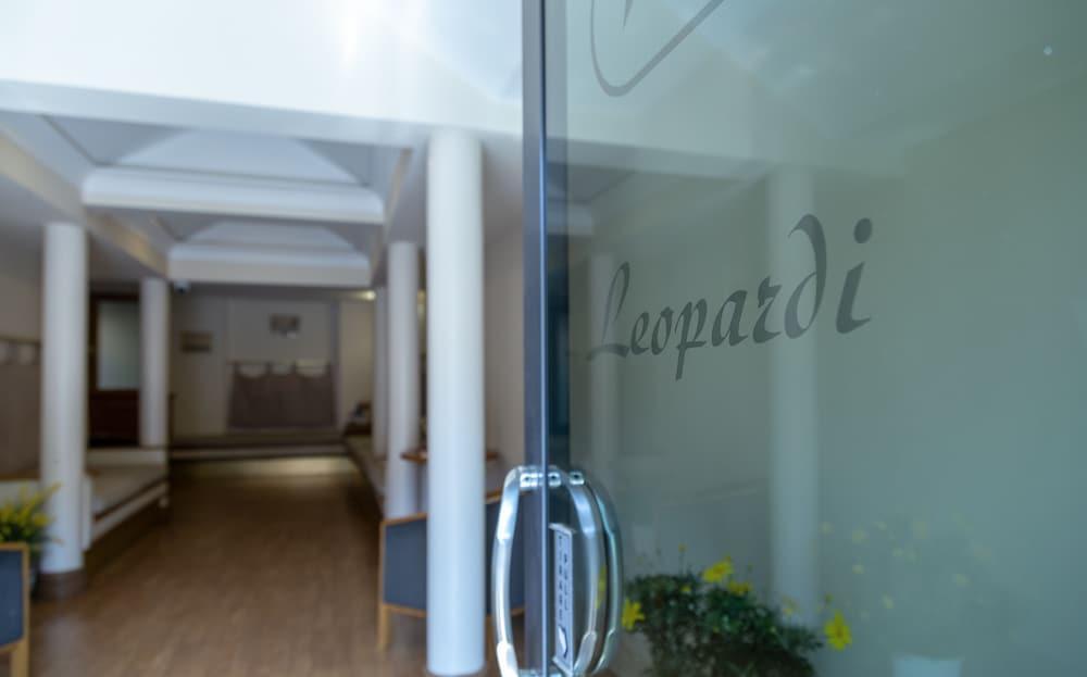 Hotel Leopardi Naples Exterior photo
