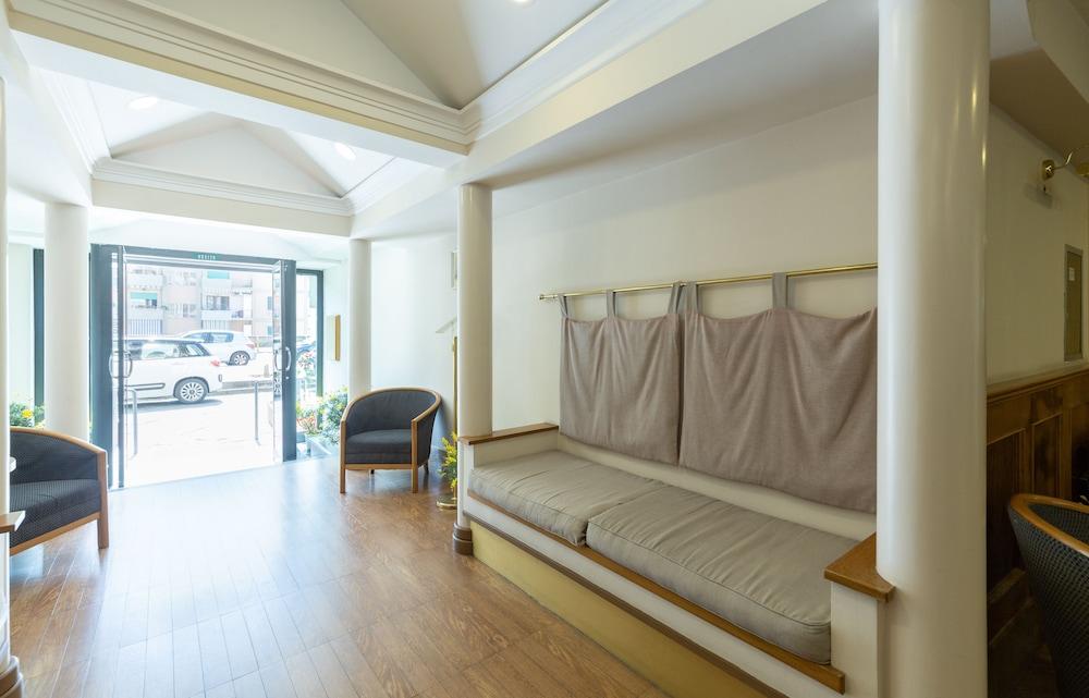 Hotel Leopardi Naples Exterior photo