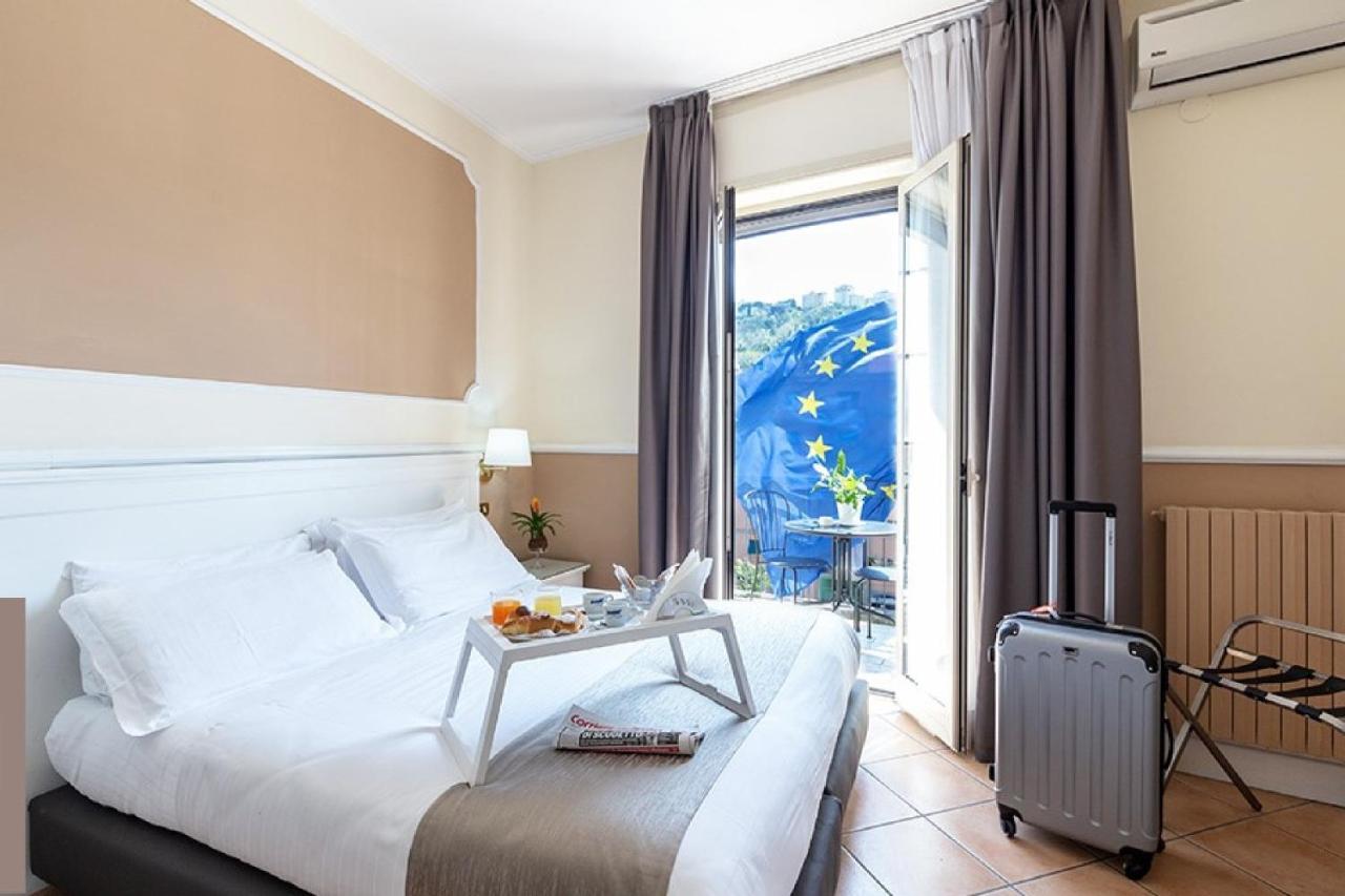Hotel Leopardi Naples Exterior photo