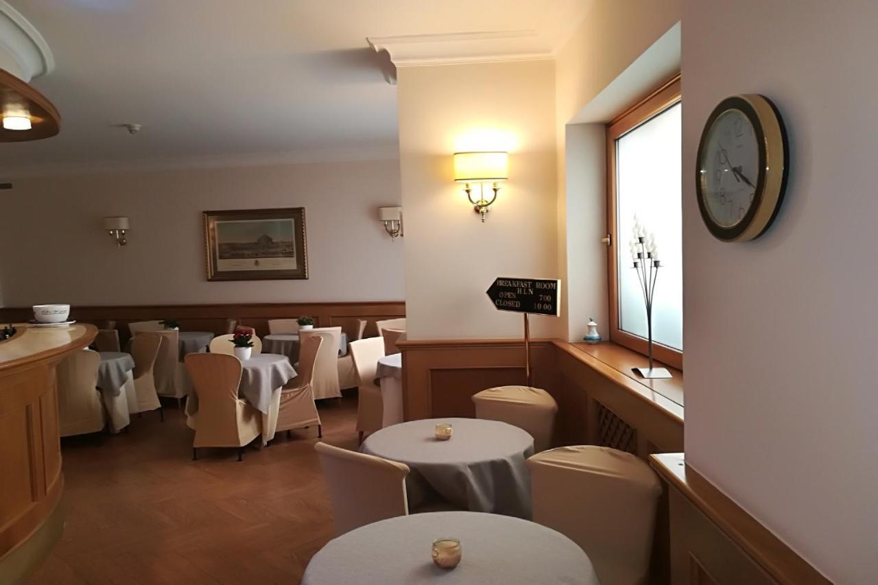 Hotel Leopardi Naples Exterior photo