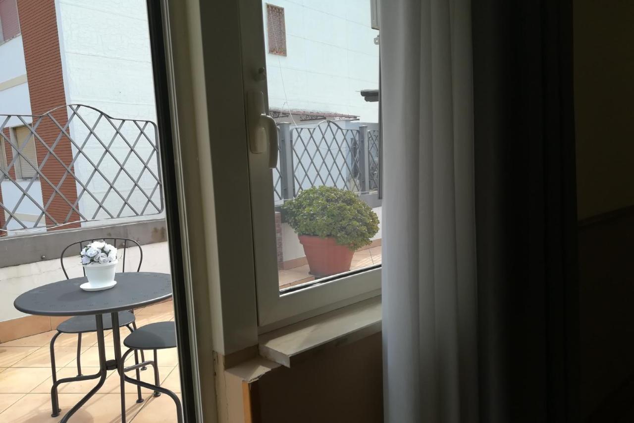 Hotel Leopardi Naples Exterior photo